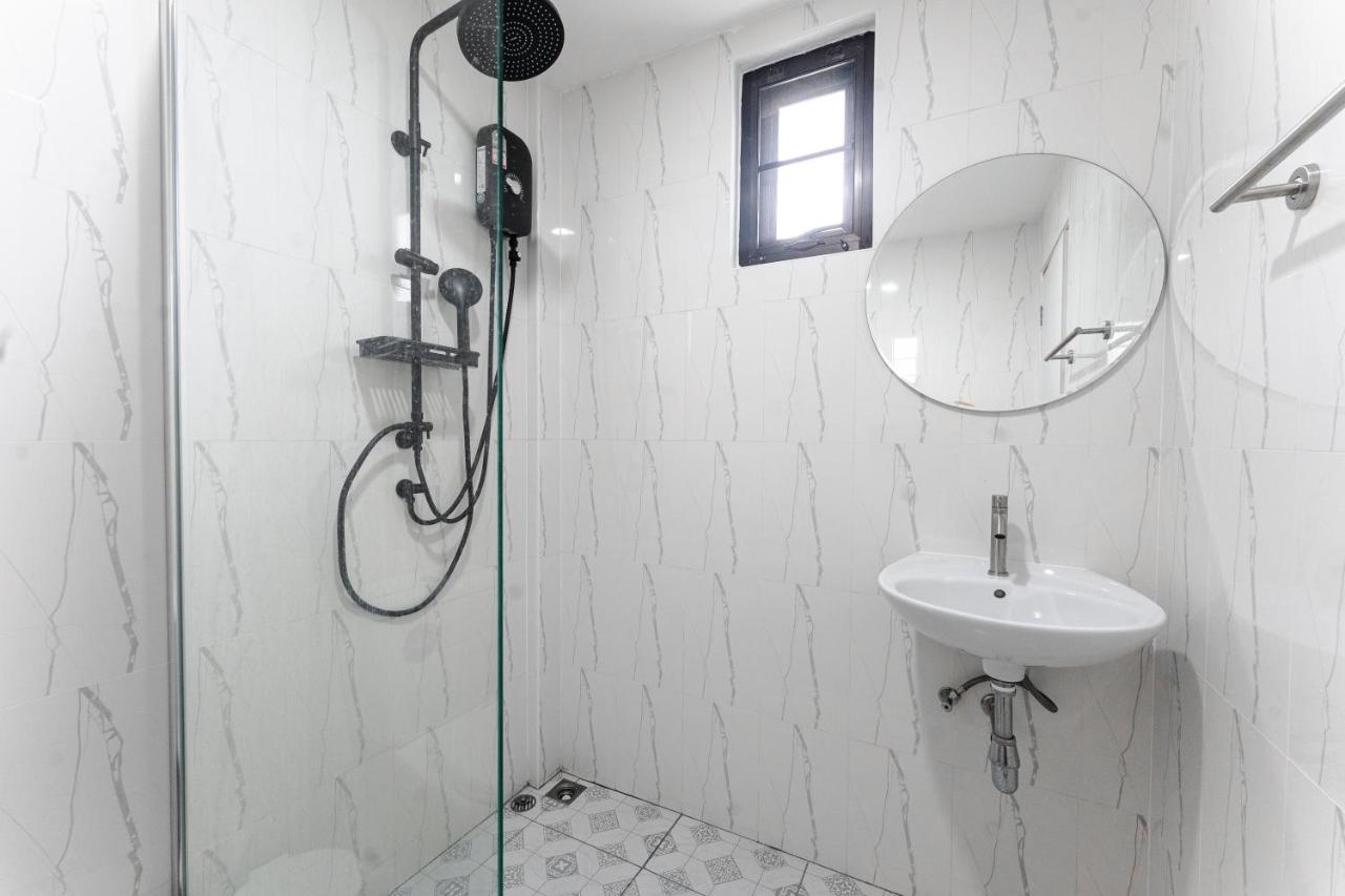 Apollo Hotel Chalong Ban Suan  Екстер'єр фото